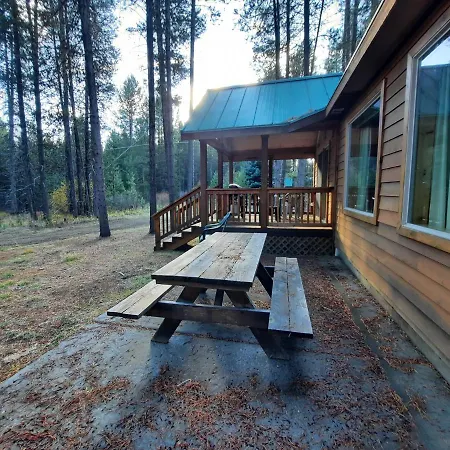 Willamette Pass Inn & Chalets Odell Lake Exterior photo