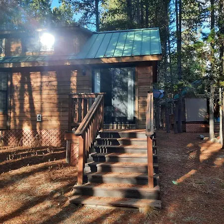 Willamette Pass Inn & Chalets Odell Lake Exterior photo
