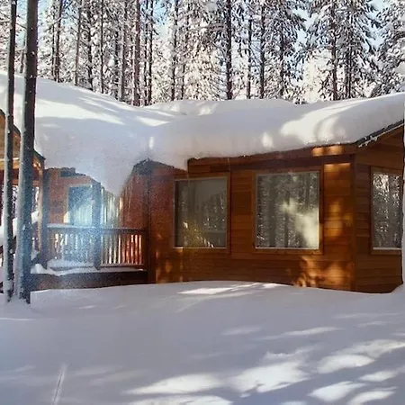 Willamette Pass Inn & Chalets Odell Lake Exterior photo