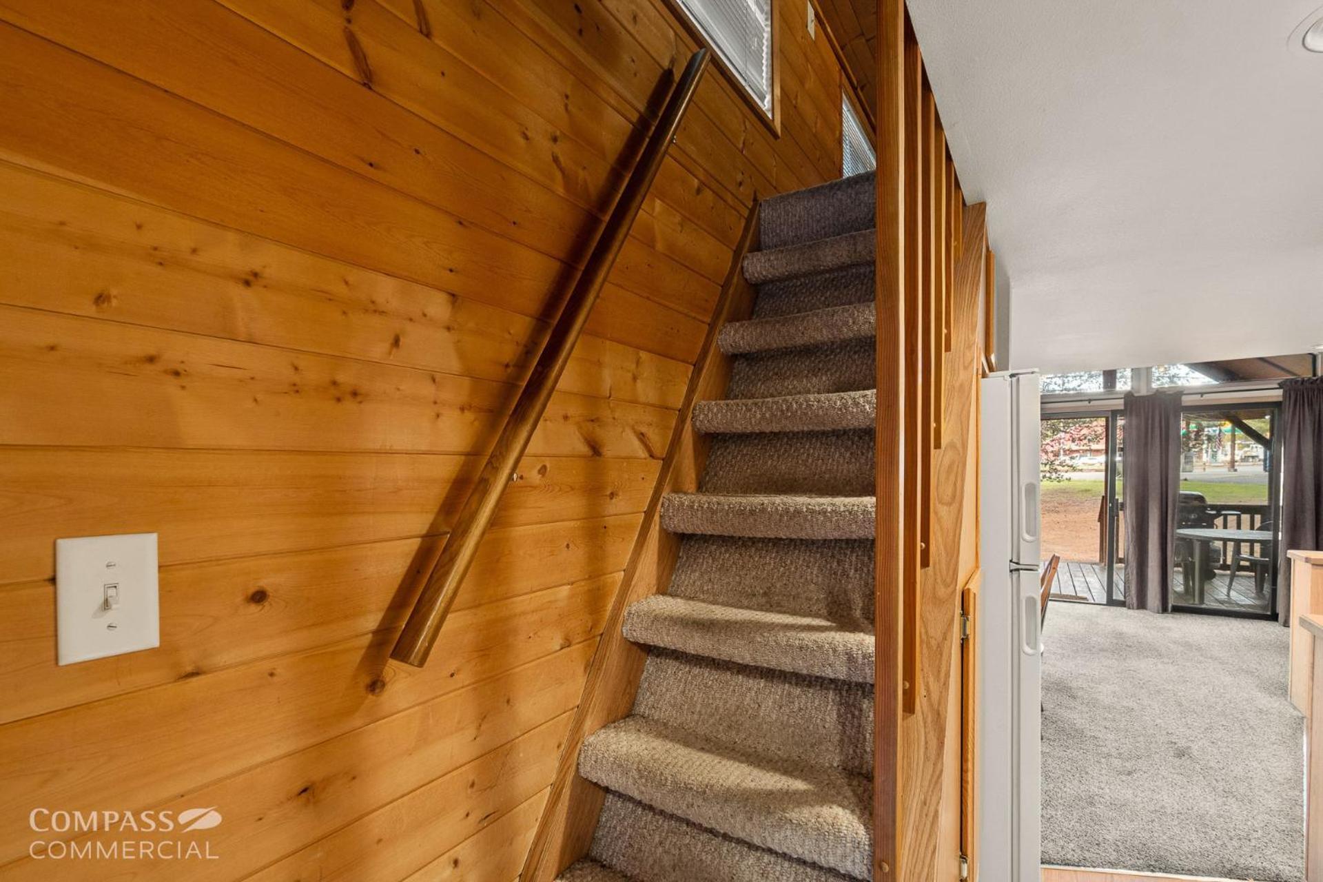 Chalet Willamette Pass & *